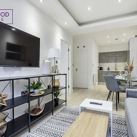 1 Bed 1 Bath Town Center Apartments For Corporates & Contractors, Wifi, Netflix And Parking On Selected Units By Redwood Stays Aldershot Eksteriør bilde